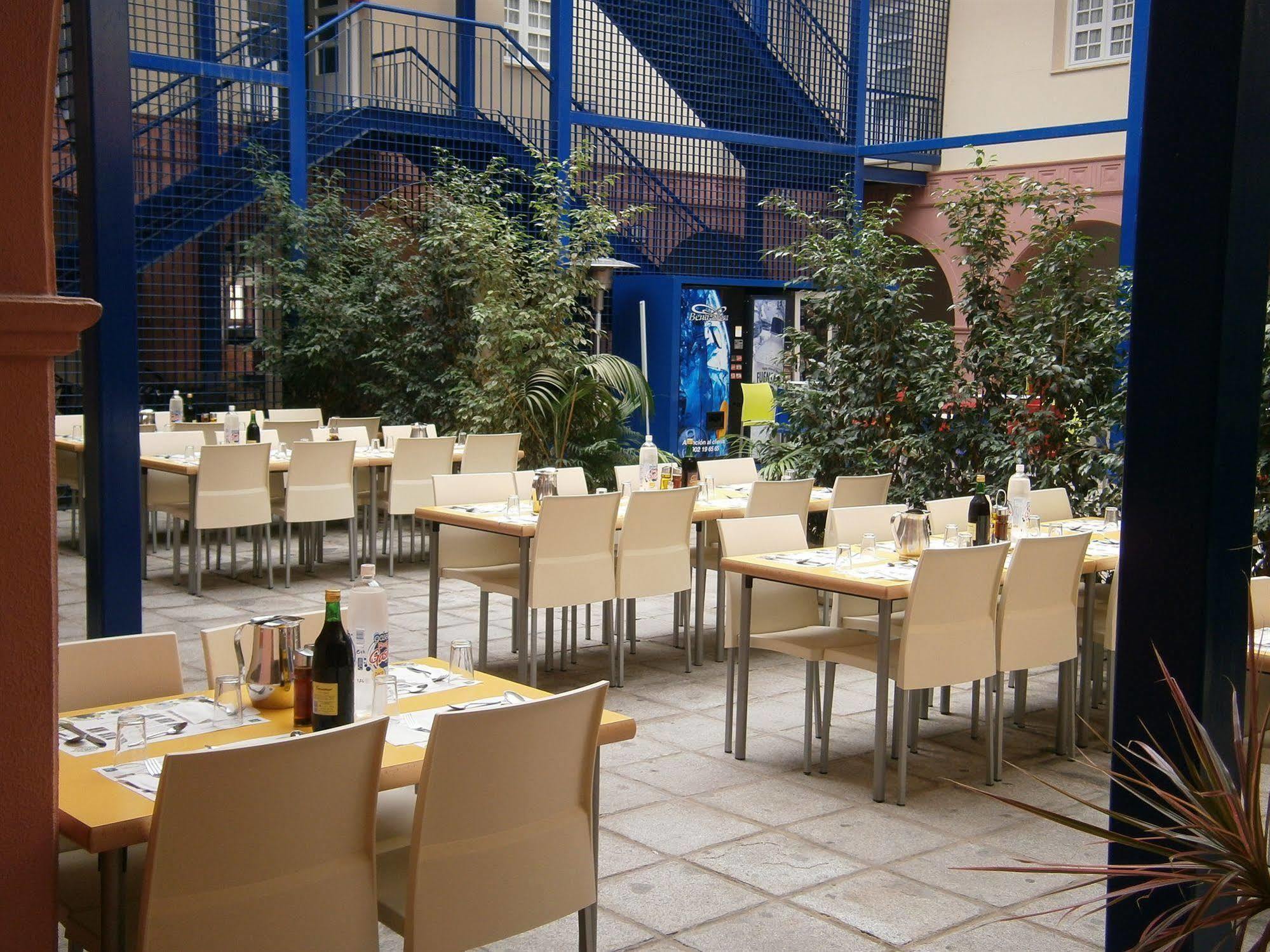 Albergue Inturjoven Huelva Bagian luar foto