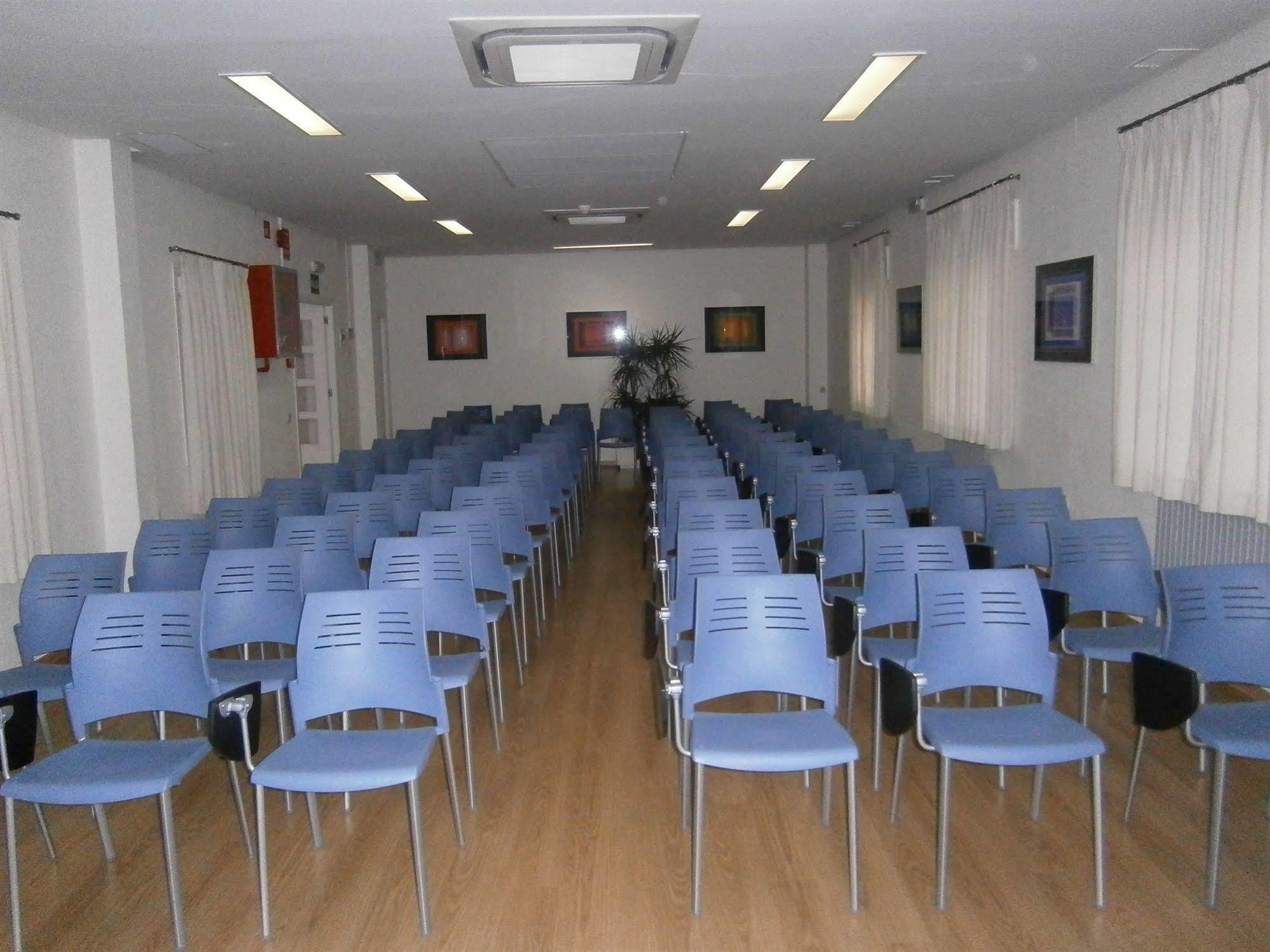 Albergue Inturjoven Huelva Bagian luar foto