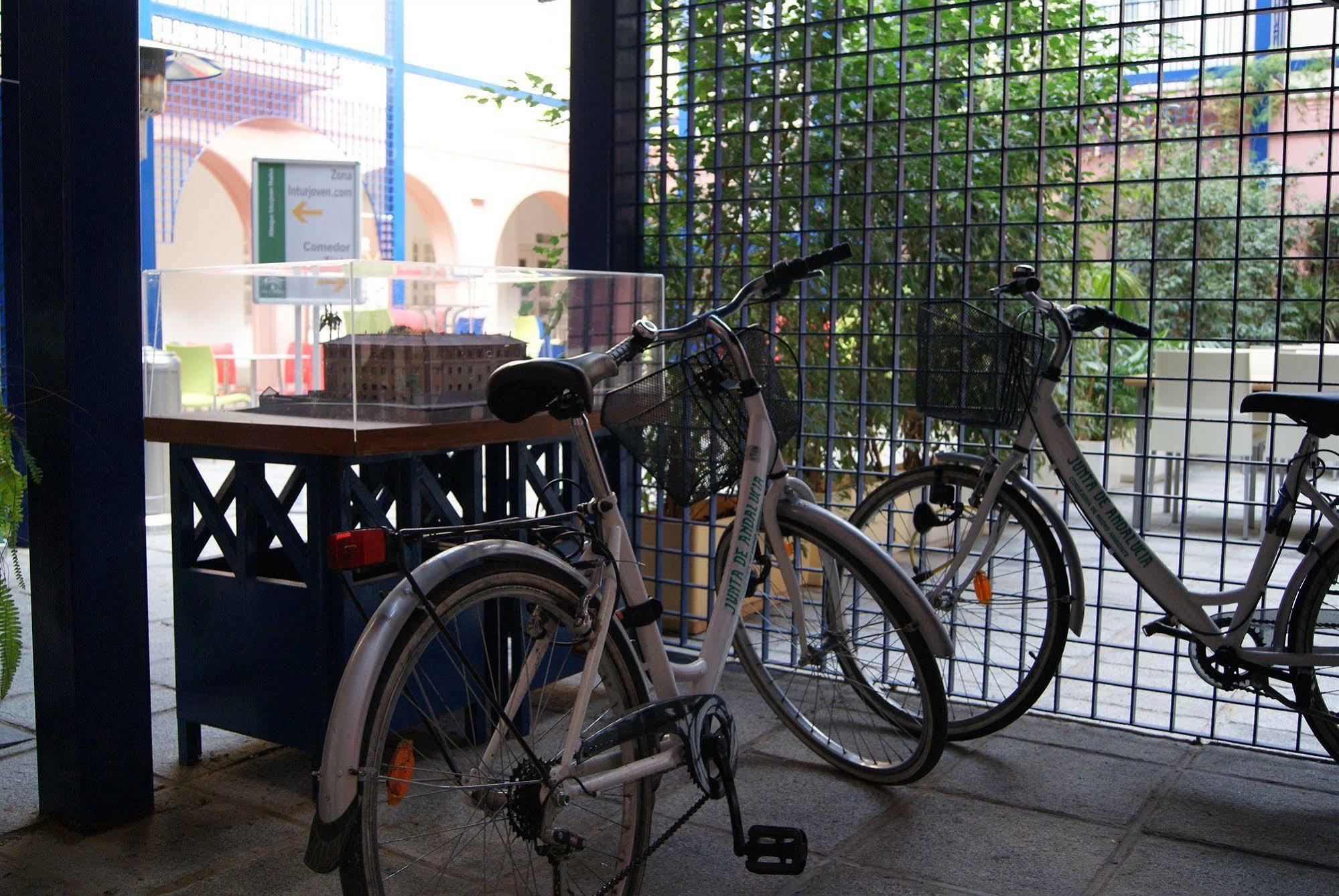 Albergue Inturjoven Huelva Bagian luar foto