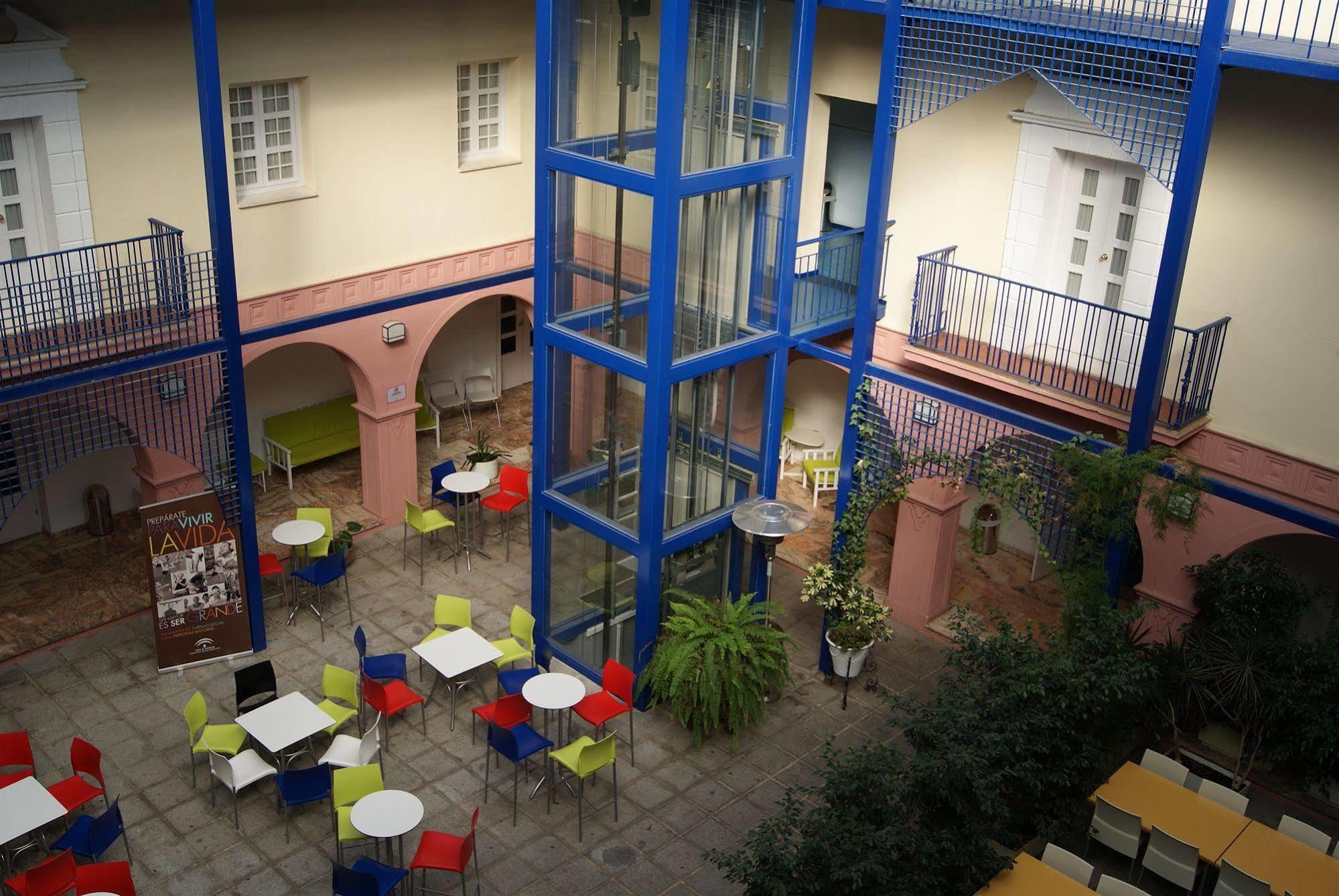 Albergue Inturjoven Huelva Bagian luar foto